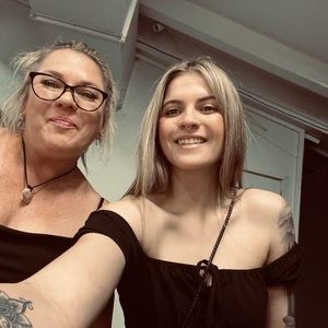 Meet your Posher, Heidi